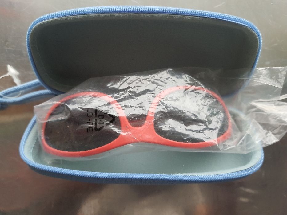 Ocúlos de sol da chicco +24M