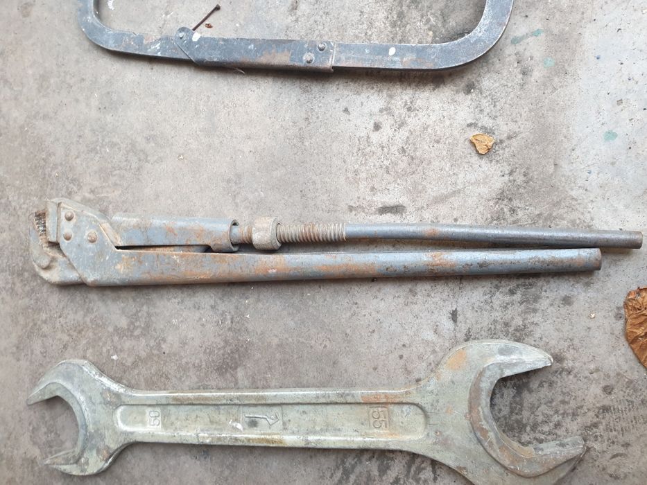 Гаечный ключ, разводной , пила, ножовка СССР
