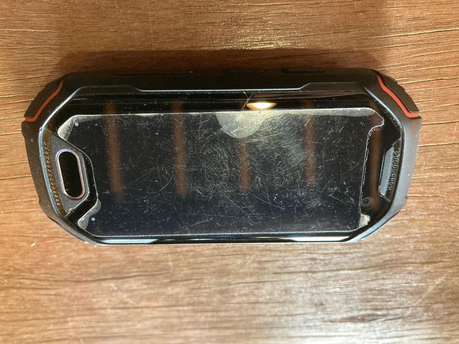 Telemóvel Unihertz ATOM