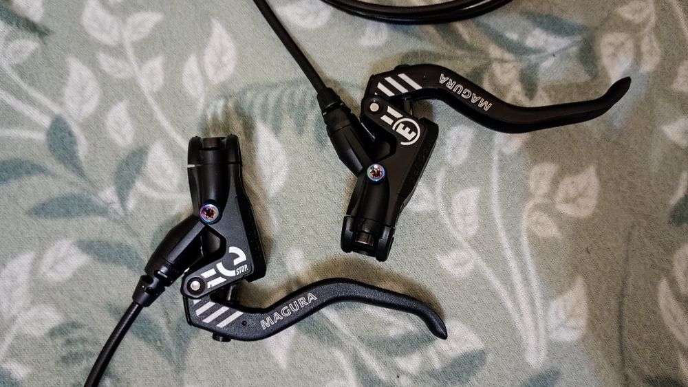 Magura MT5 E STOP com disco 203mm