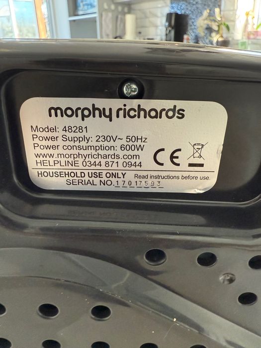 Продам хлібопічку Morphy Richards Fastbake