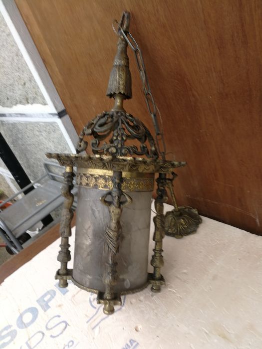 Tabuleiro antigo Móveis