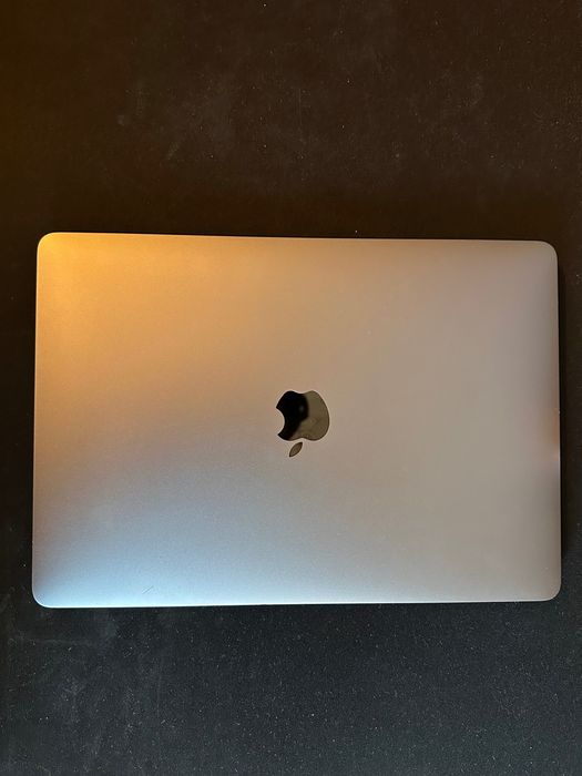 Macbook Air 13.3 M1 16 256