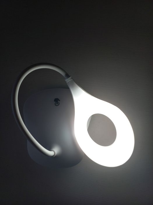 Лампа світильник акумуляторний LED настільний