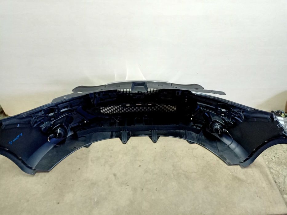 Seat Leon 2 II zderzak przód przedni kolor czarny kompletny oryginał