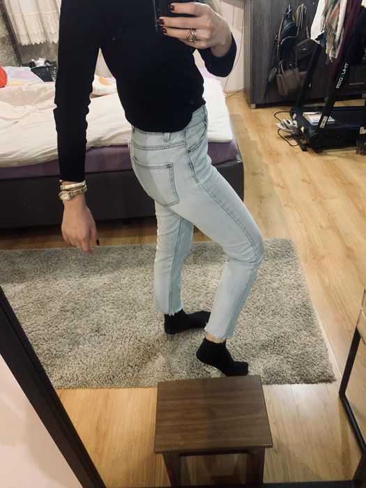 Jeansy blekitne only rozm xxs mom fit
