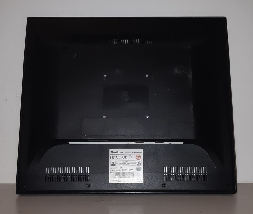 Monitor Touch 17"64586163678979122