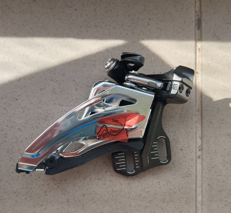 Przerzutka Shimano XT FD-M8020-E nieużywana
