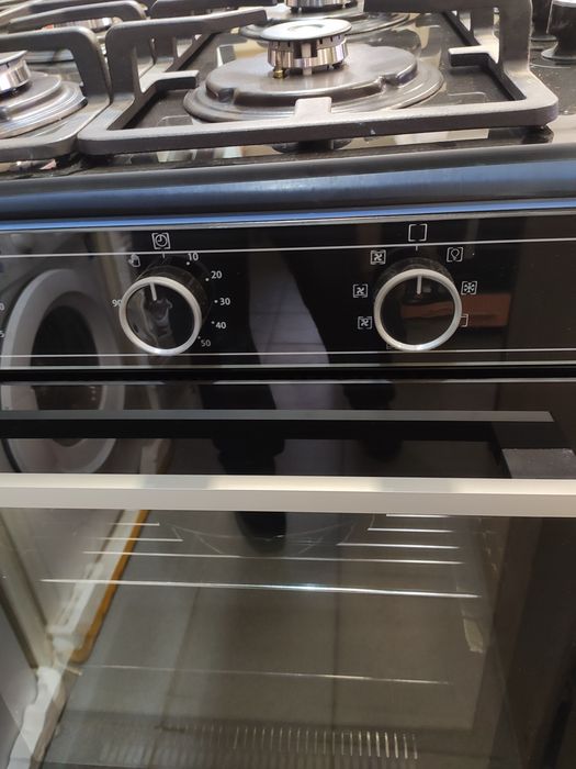 Комплект варочная поверхность+духовой шкаф номер 21 Турция черный