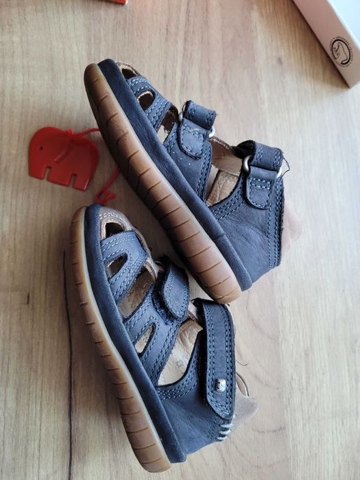 Sandałki elefanten 20