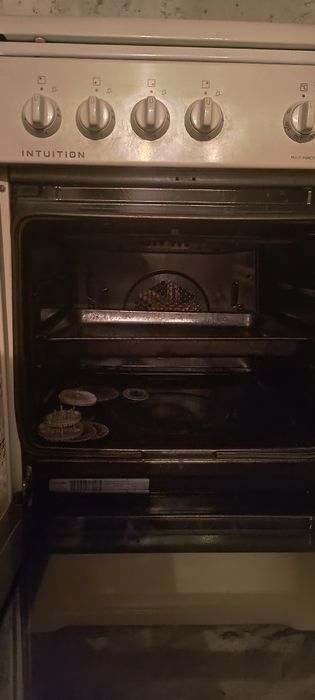 Sprzedam tanio kuchenkę