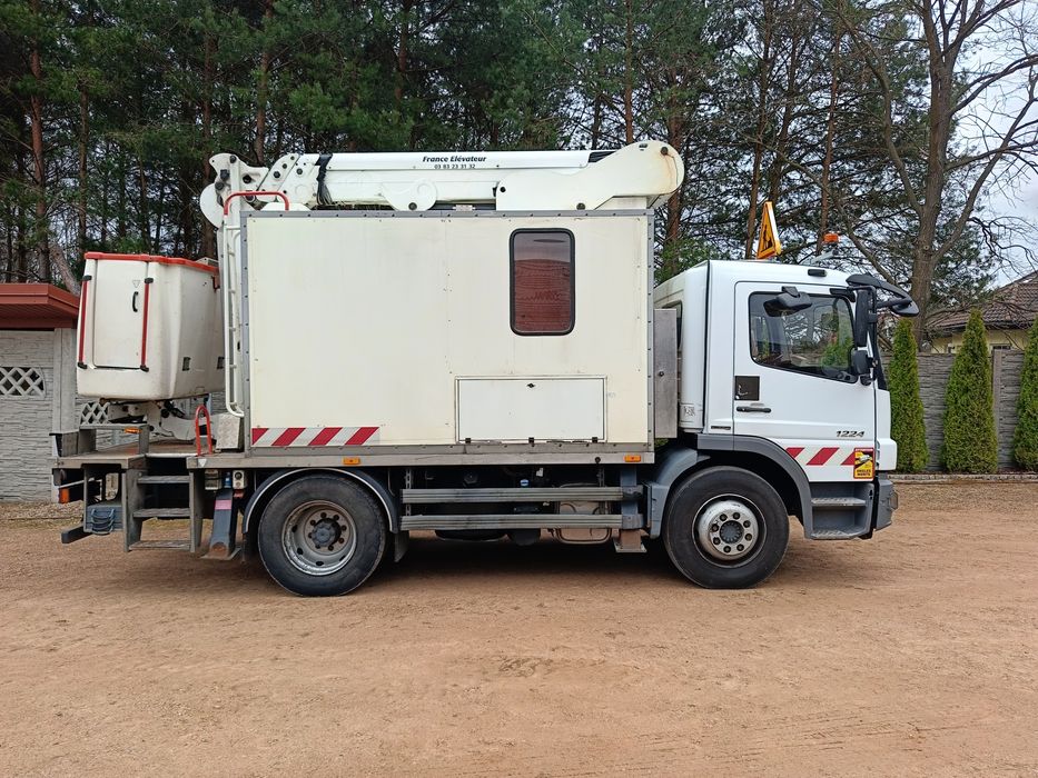 Mercedes Benz 1224 podnośnik koszowy zwyżka sprowadzony