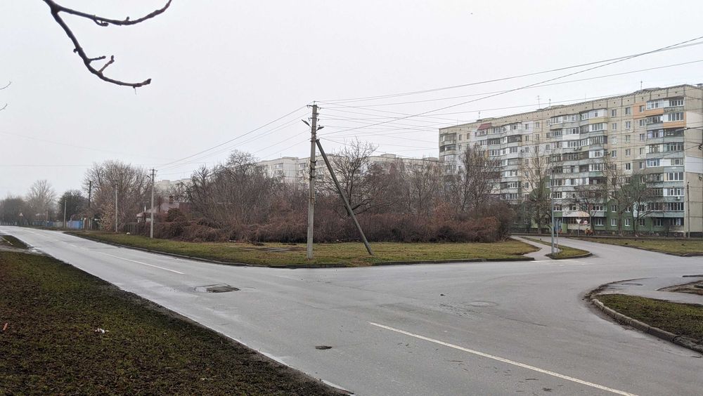 Земельна ділянка в мікрорайоні Алмазний.
