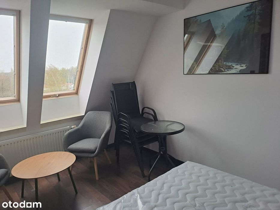 Przytulne 2-pokojowe mieszkanie z tarasem i widokiem na port