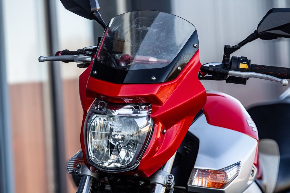 Suzuki GSR 400 з Японії