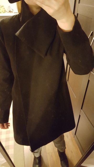 Ciążowy elegancki czarny płaszcz do kolan r. S/M PRETTY GIRL METURA