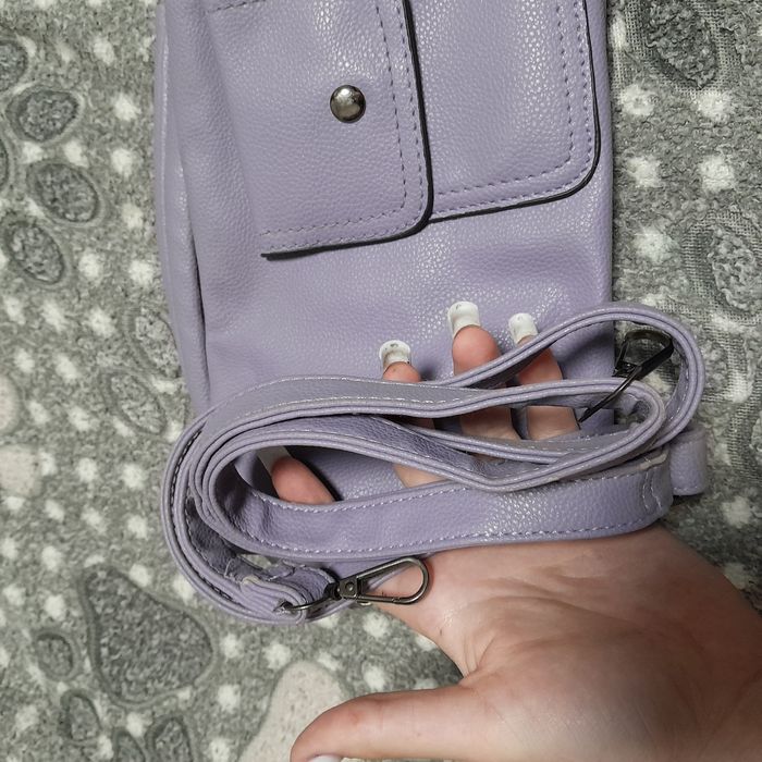 Сумка ніжно фіолетового кольору  Б/у