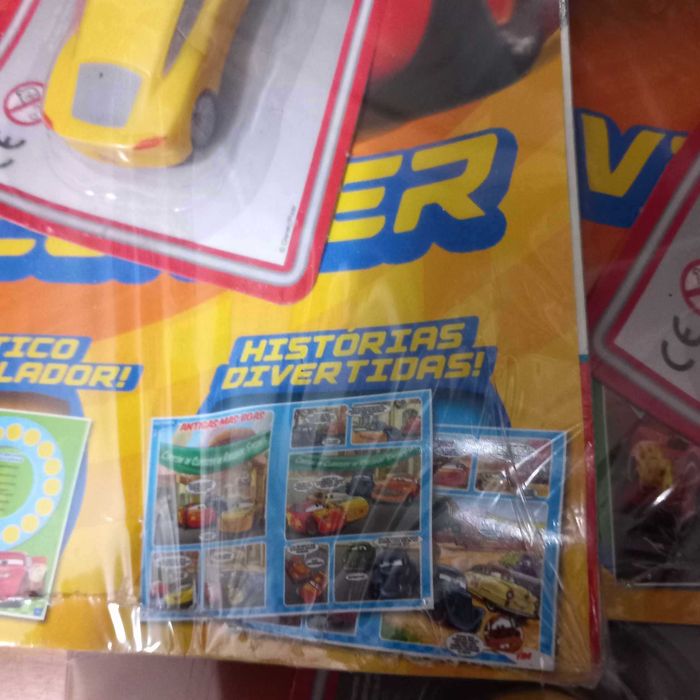 Carros Disney Pixar Revista com oferta carro NOVO