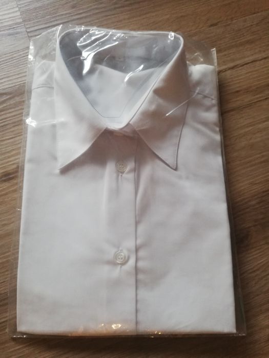 Camisa lisa branca homem T-L nova