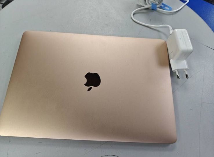 Ноутбук Apple MacBook Air 13” M1 8/512 8GPU Gold Late 2020 (MGNE3)
