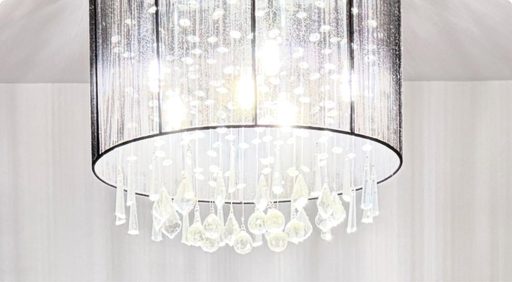 Zyrandol Massive Glamour czarny , kryształki