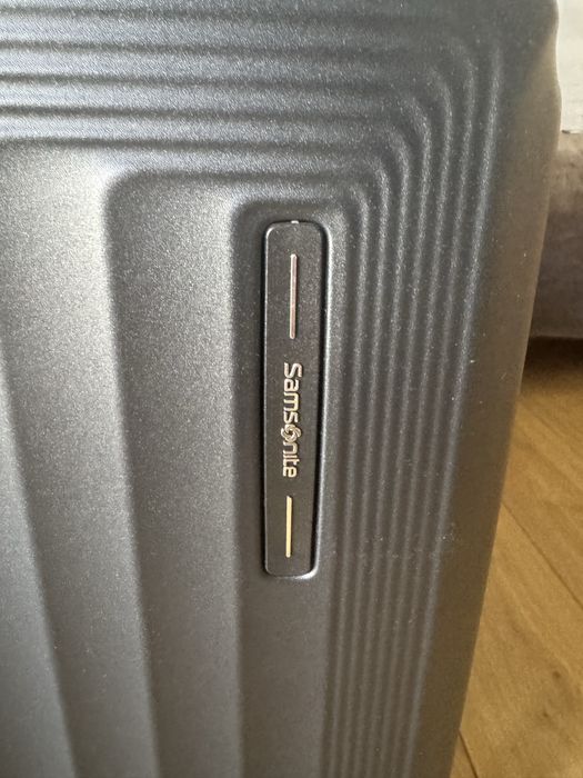 Walizka Samsonite kabinowa