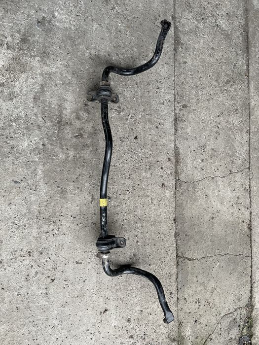 Стабілізатор Nissan Rogue 2018 awd