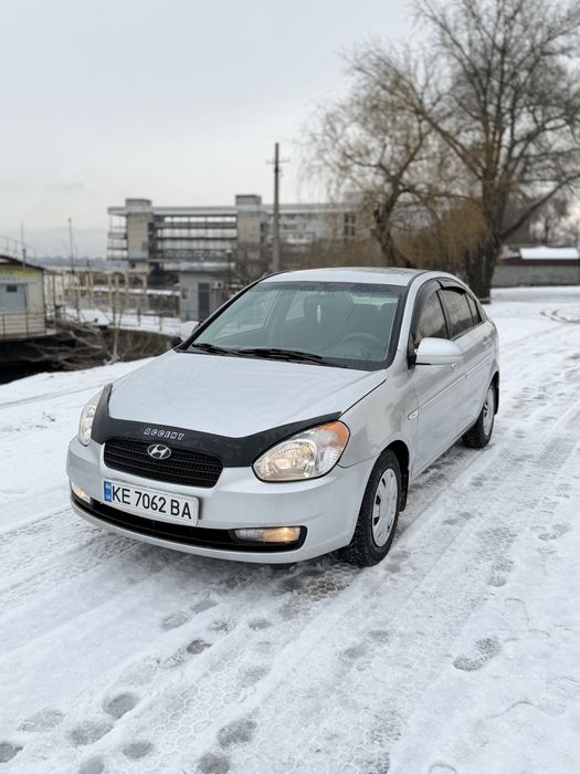 Huyndai Accent 1.6 газ Автомат