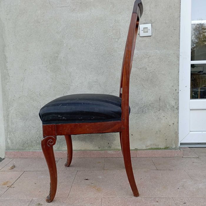 Krzesła" Biedermeier drugi" Mahoń z harfą