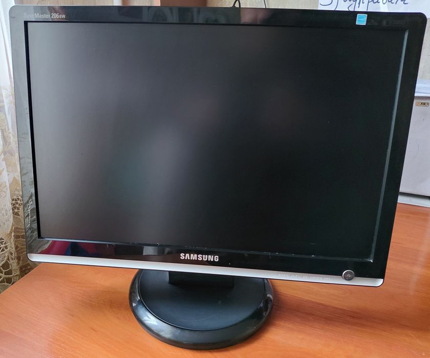 Монітор 20" Samsung 206BW LS20MEHSFV Чорний