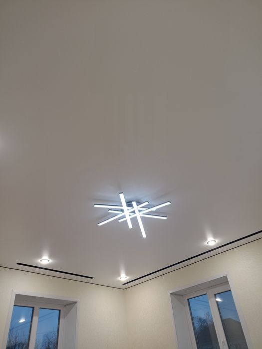 Натяжні стелі...