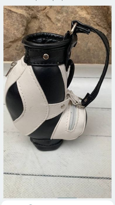 Пенал для любителей гольфа.