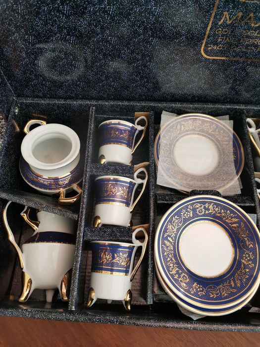 Conjunto de café antigo