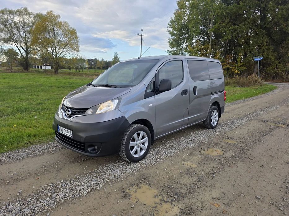 Nissan NV200 Nissan NV200 Ekonomiczny Dobry Stan Bez wkładu