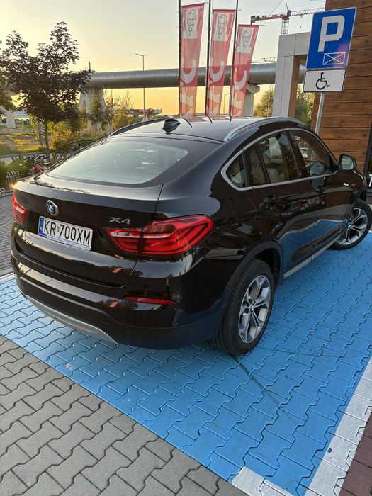 Eleganckie i zadbane BMW X4 Salon Polska