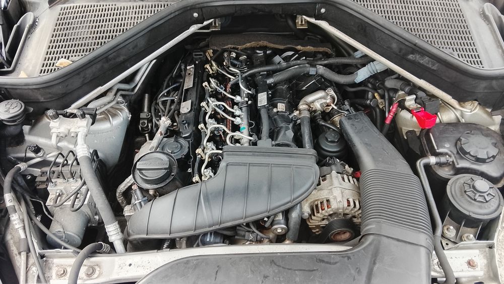Motor BMW X6 4.0d ano 2012