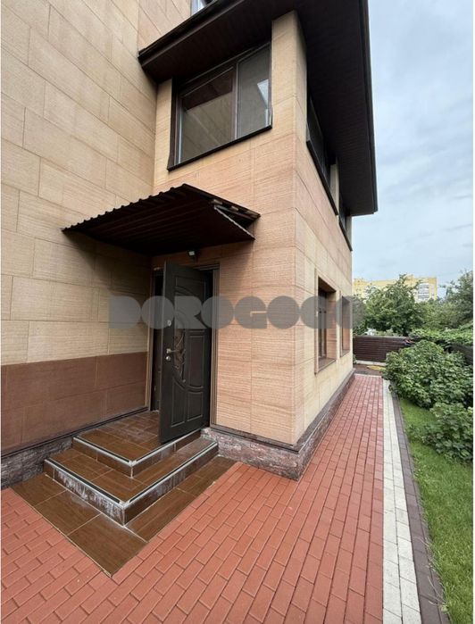 Продаж Триповерхового будинка. Вишневе.