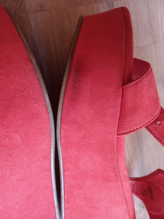 Sandały na koturnie Atmosphere