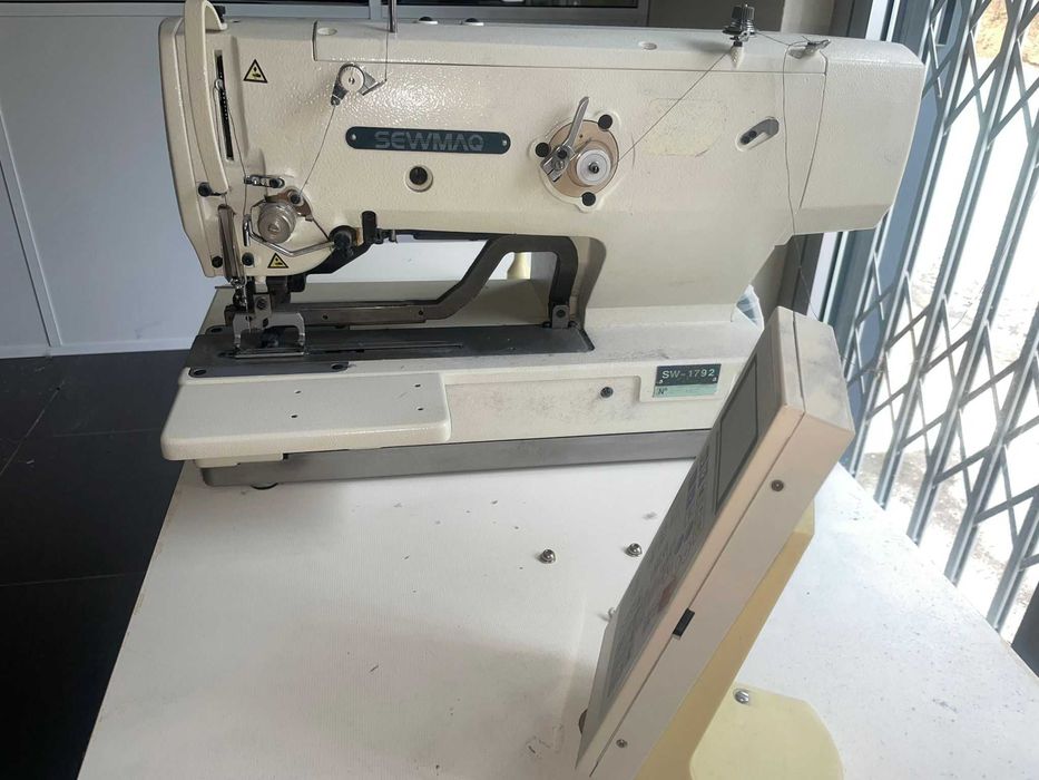 Máquina de costura Sewmaq SW-1792