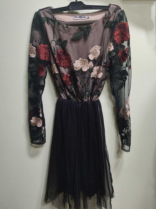 Дизайнерська сукня, виробник Petro Soroka