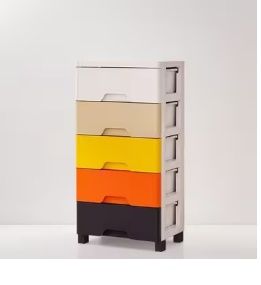 Новый пластиковый комод тумбочка для хранения  5 ящиков разные