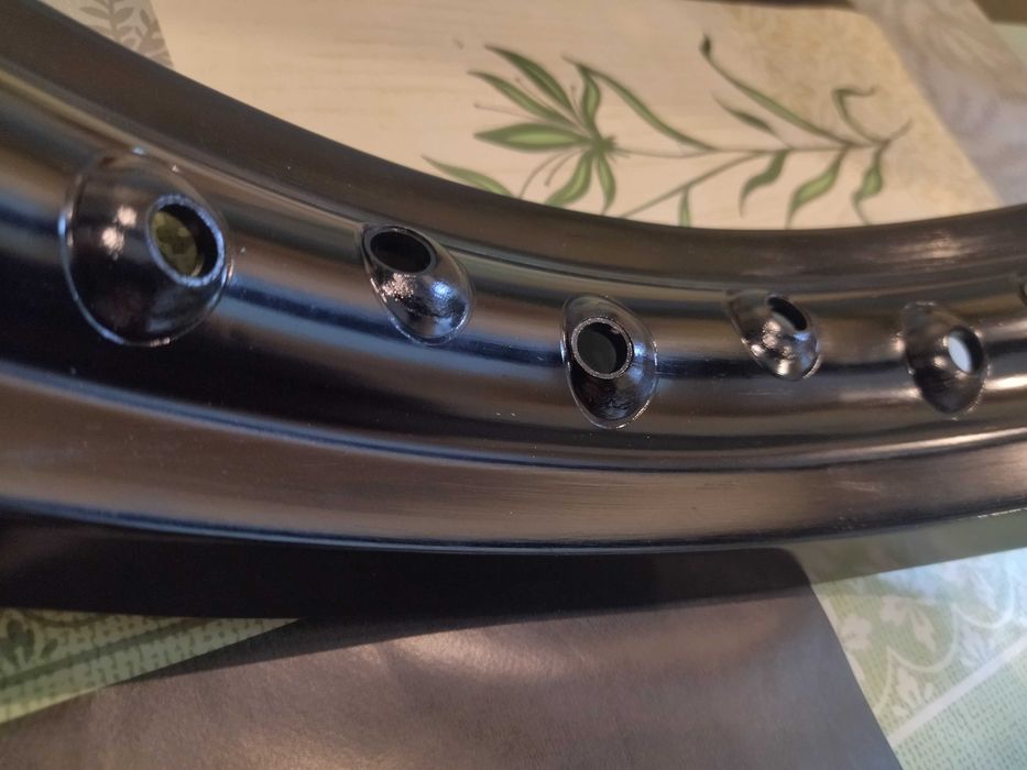 Обод 2.15  R18 алюминиевый