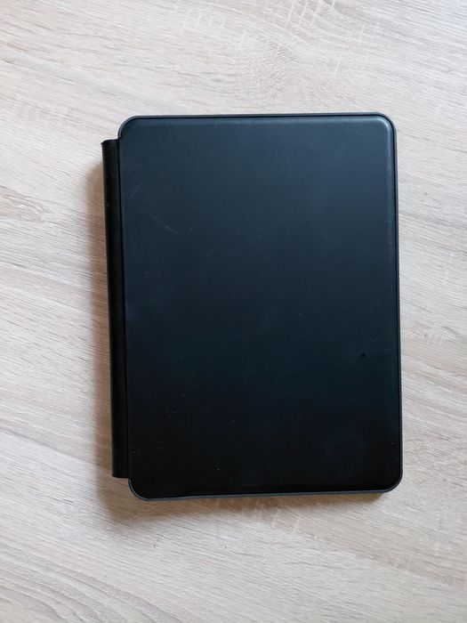 Klawiatura/etui dla ipada Venno