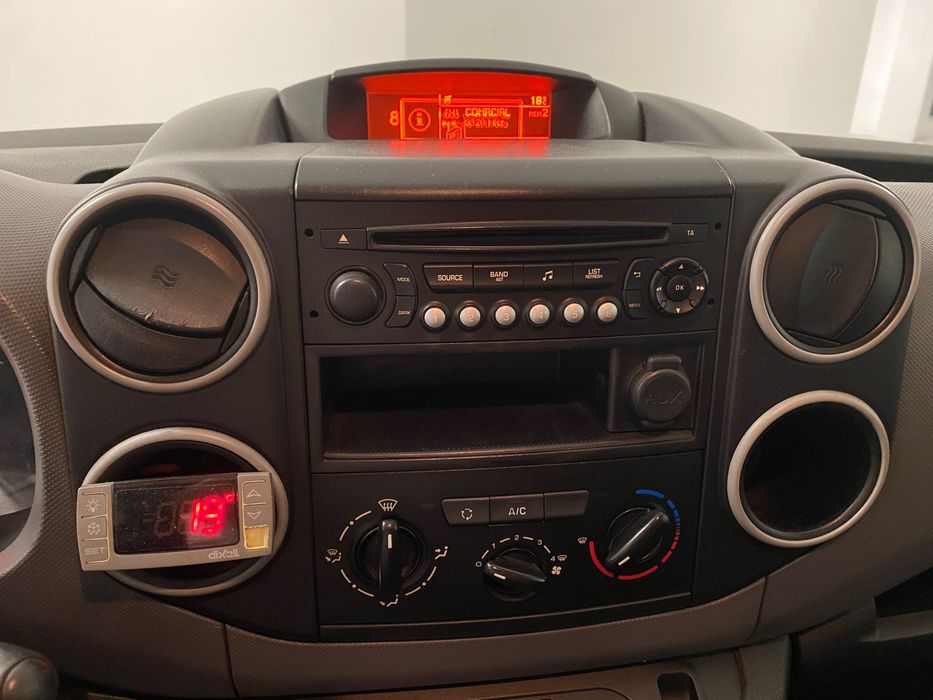 Peugeot Partner 1.6 HDi C/ motor frio c/iva dedutível