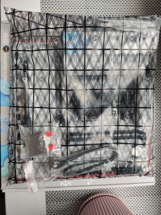 Материнська плата AMD B650M Snow Dream