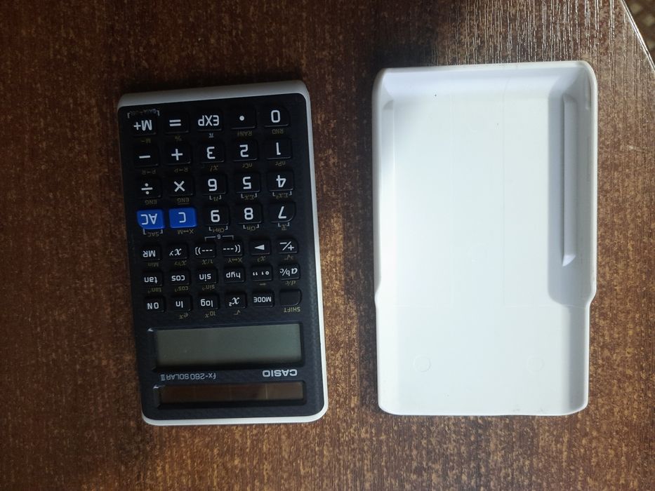 Калькулятор Casio fx-260 solar 2
