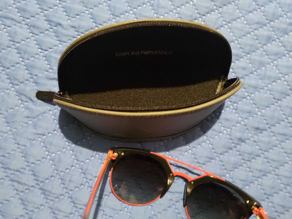 Óculos de Sol Emporio Armani EA4092 - Com Estojo Original