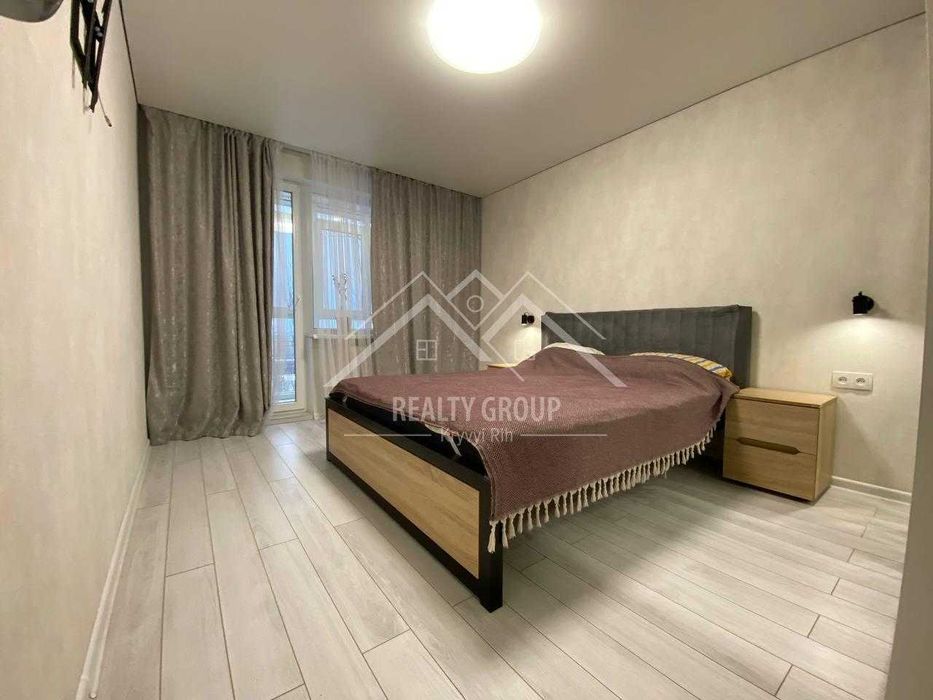 Продаж сучасної 3к на Космонавтів (біля 91 гімназії)