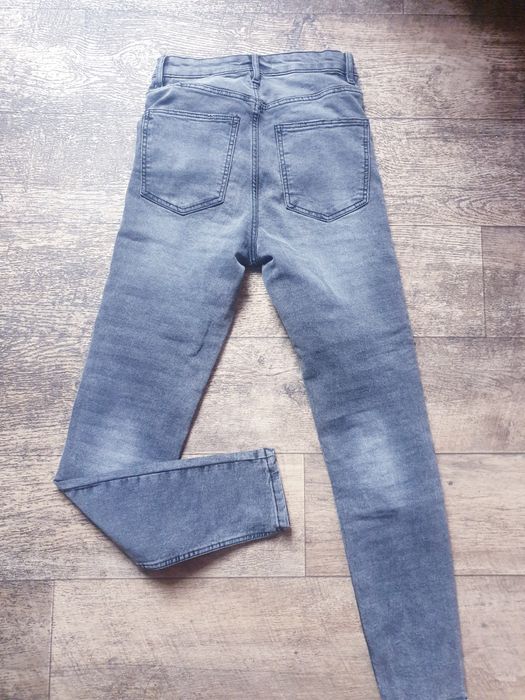 Spodnie jeansy rozmiar 34