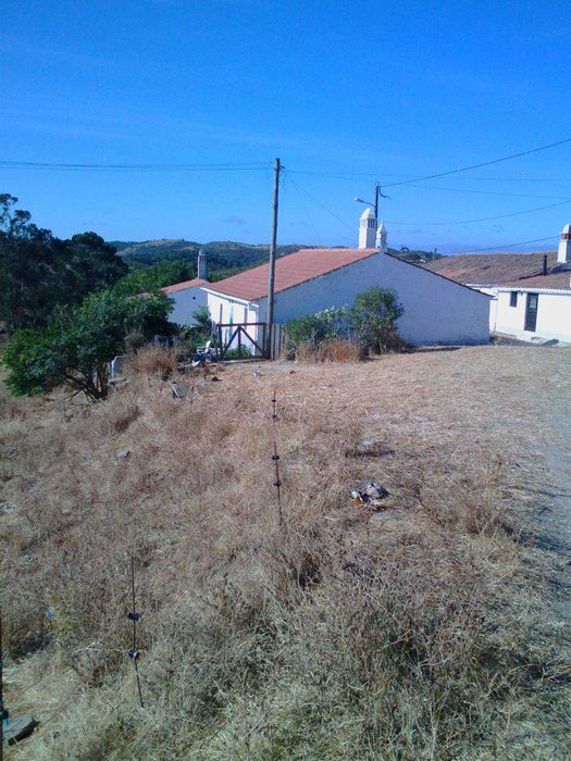 Vende-se monte alentejano